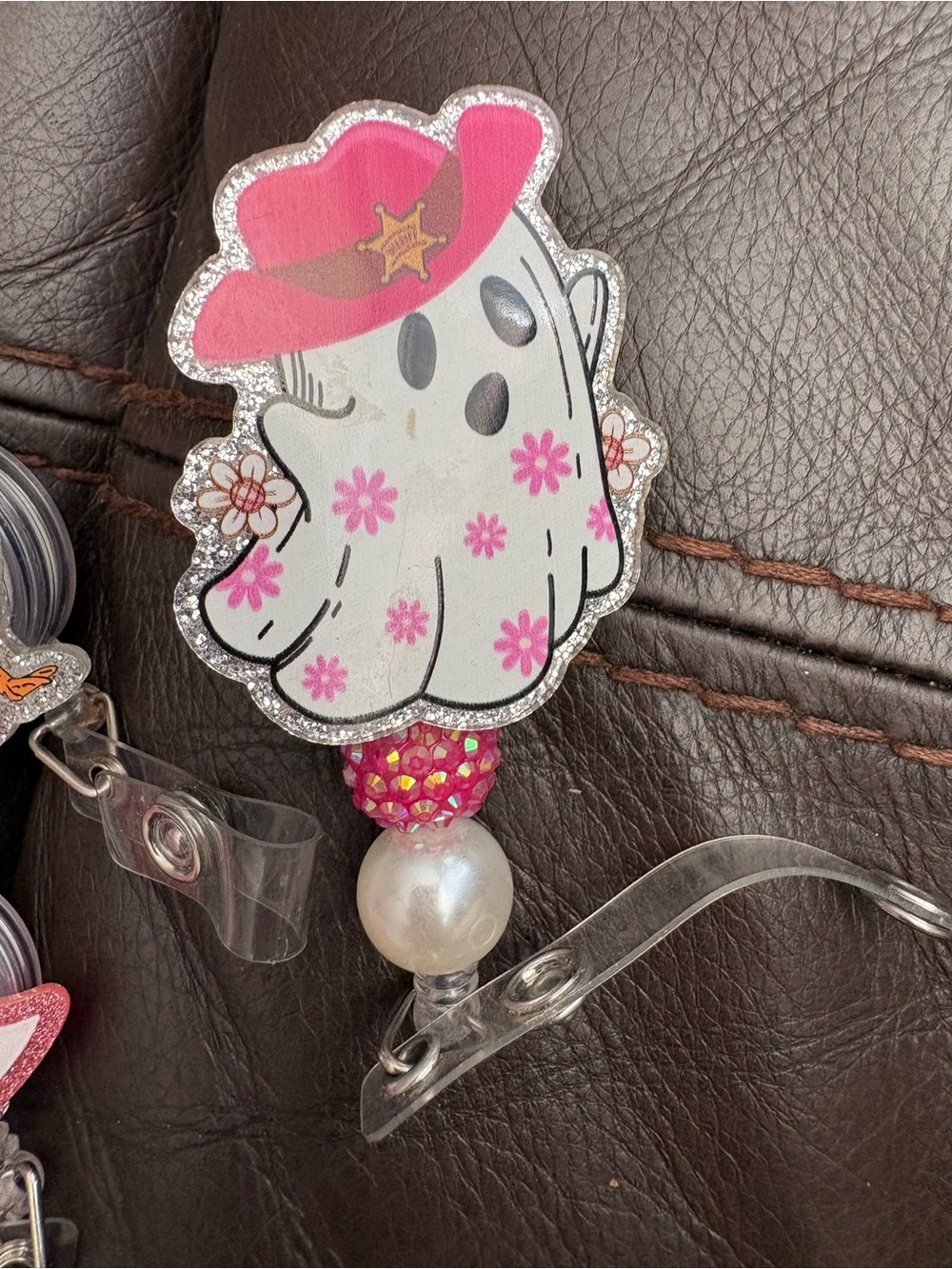 Pink Goose & Ghost Badge Reel Set - Cute accessories festive Halloween fall fun - Picture 4 of 4
